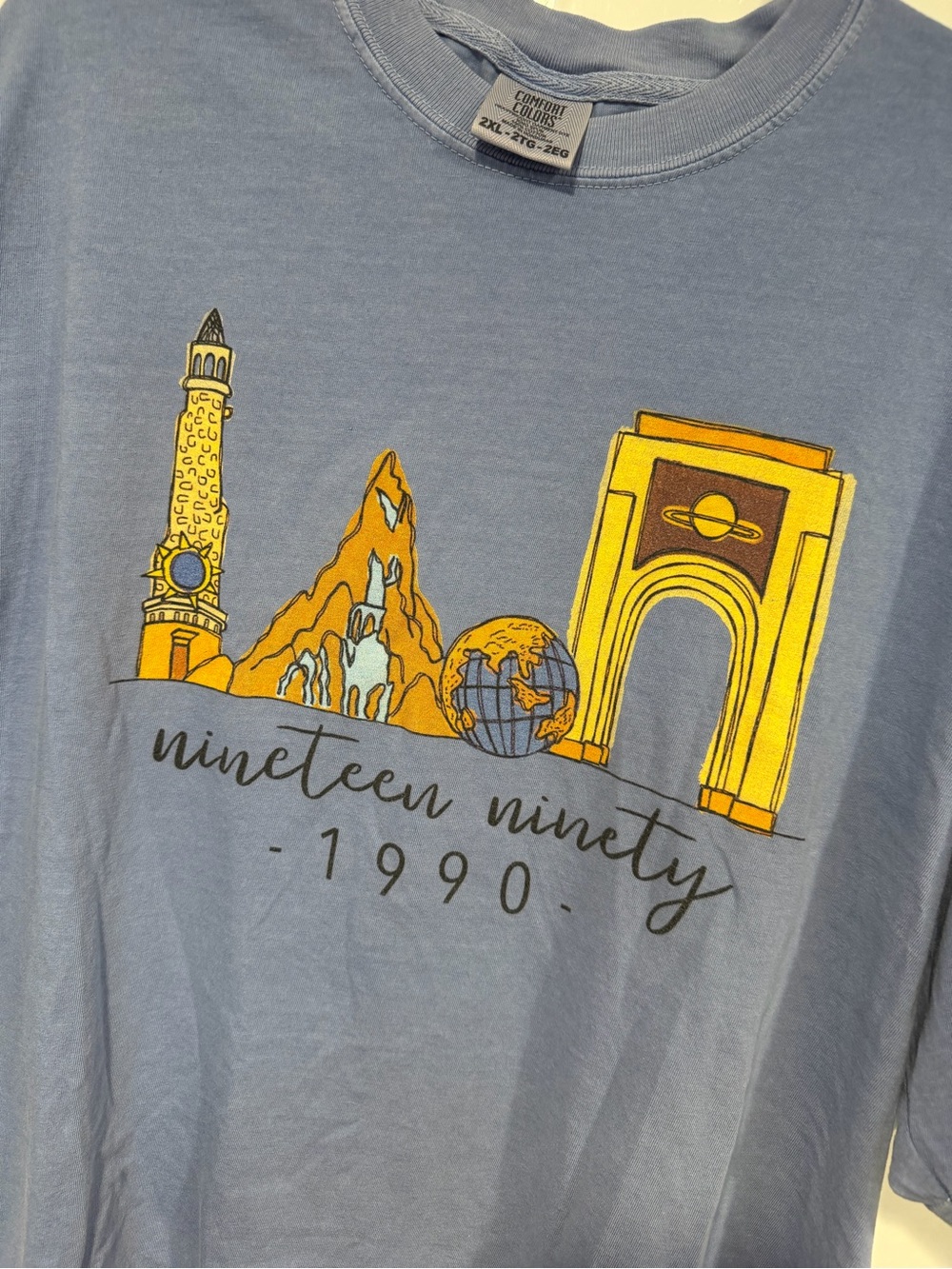 Universal Orlando 1990 Graphic Tee in Dusty Blue - Picture 3 of 4
